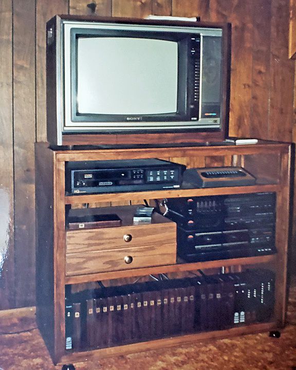 1993 TV stand